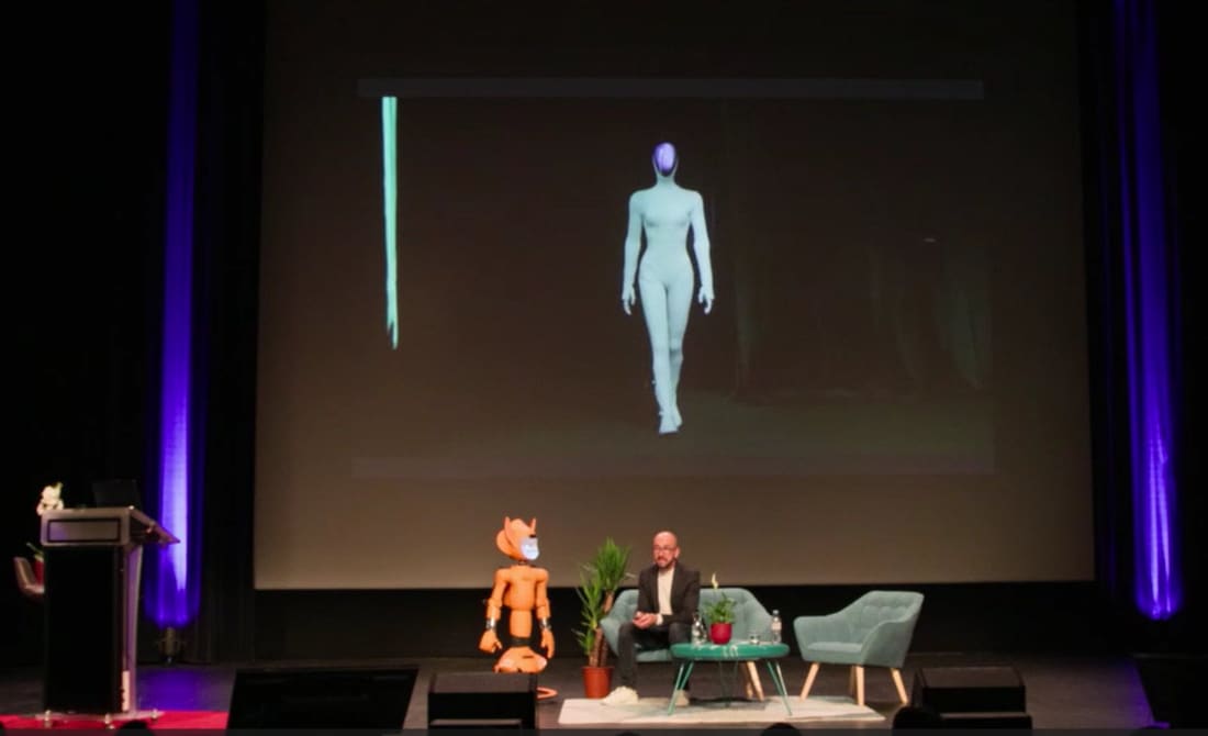 Conférence-spectacle Le monde qui vient, avec le robot sur scène